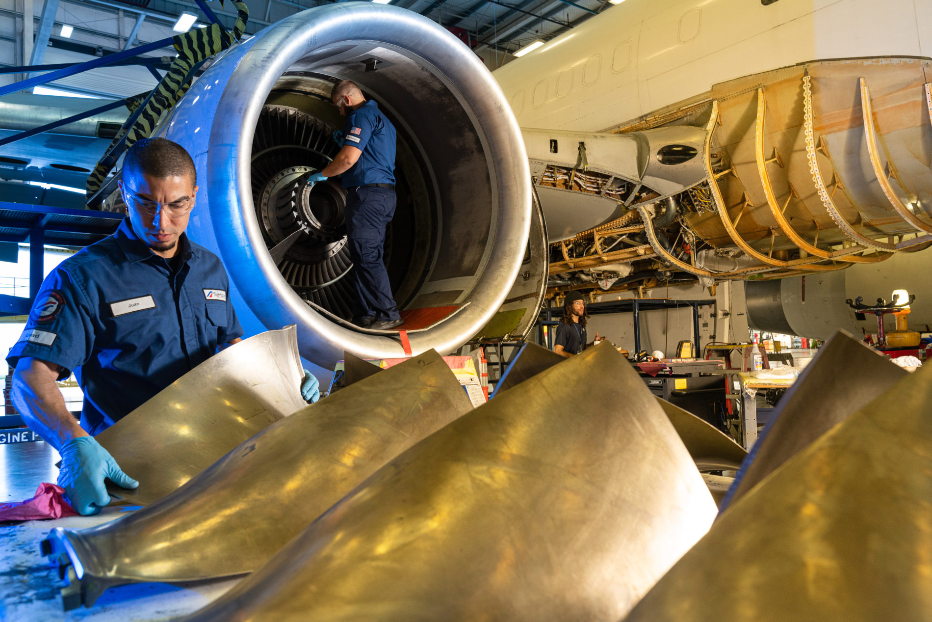 Leading Aviation Maintenance Provider MRO Holdings Secures  Strategic Growth Investment from Bain Capital 